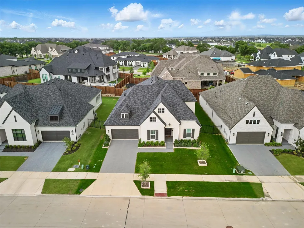 330 Peach Point Road Prosper, TX 75078