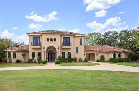 17674 Saddle Creek Drive