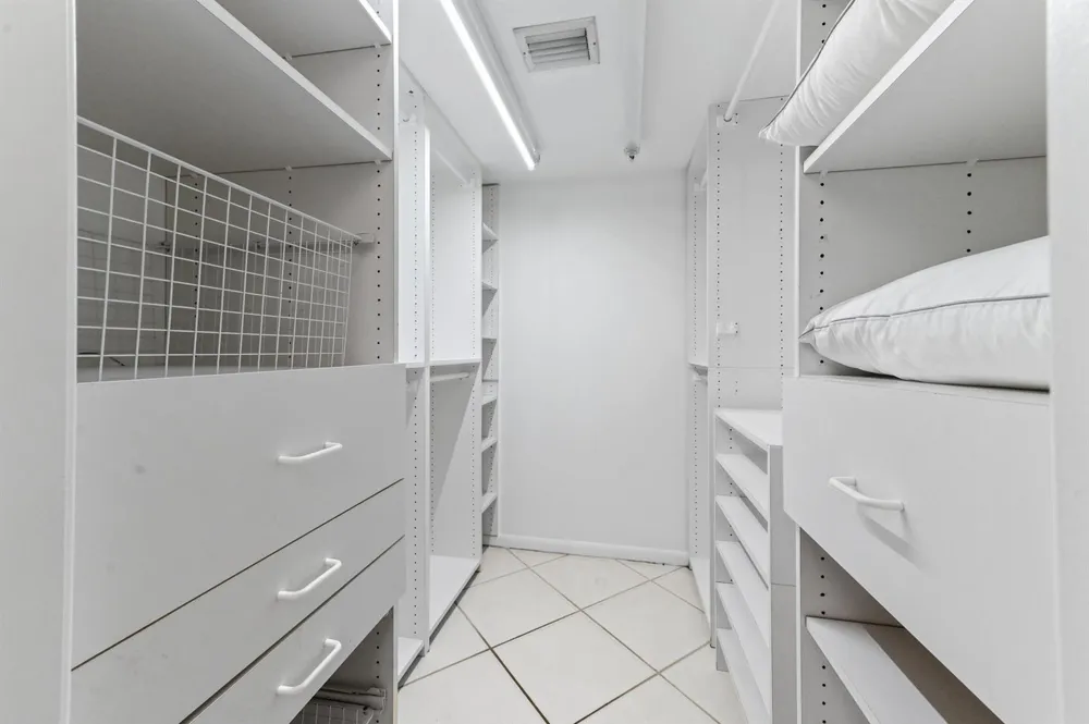 3575 S OCEAN BOULEVARD #309 South Palm Beach, FL 33480
