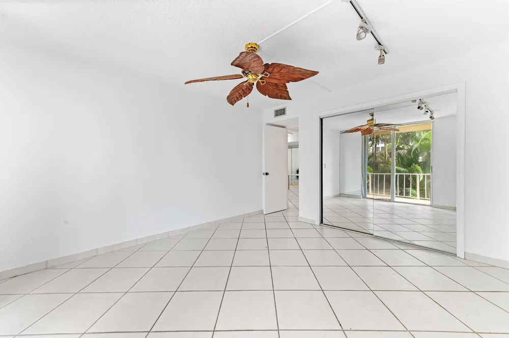 3575 S OCEAN BOULEVARD #309 South Palm Beach, FL 33480