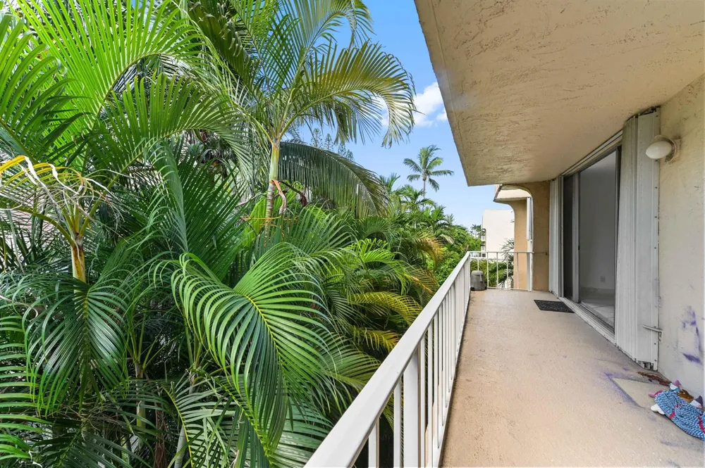 3575 S OCEAN BOULEVARD #309 South Palm Beach, FL 33480