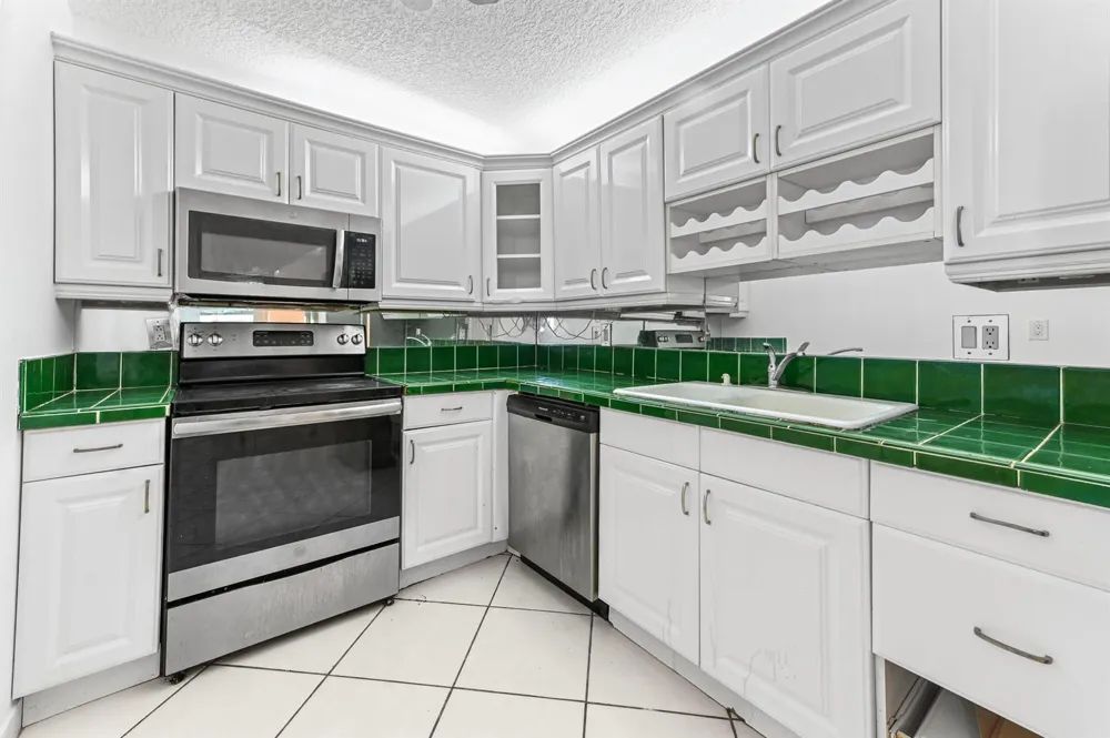 3575 S OCEAN BOULEVARD #309 South Palm Beach, FL 33480