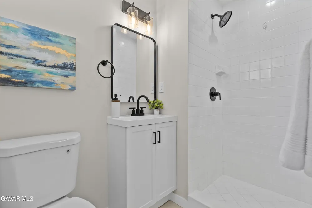 512 E Lingard Street Lancaster, CA 93535