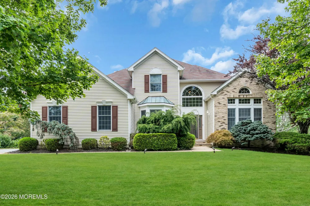 2395 Apple Ridge Circle Manasquan, NJ 08736
