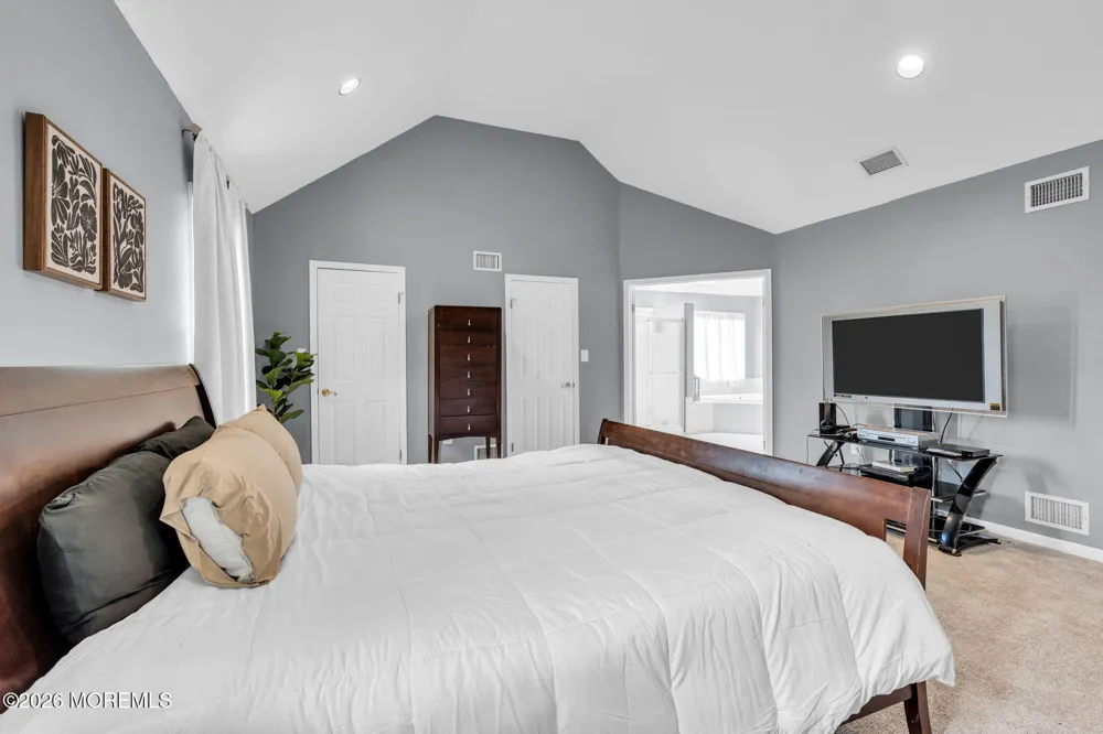 2395 Apple Ridge Circle Manasquan, NJ 08736