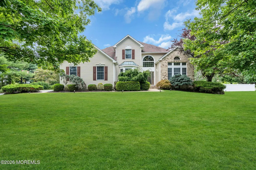 2395 Apple Ridge Circle Manasquan, NJ 08736