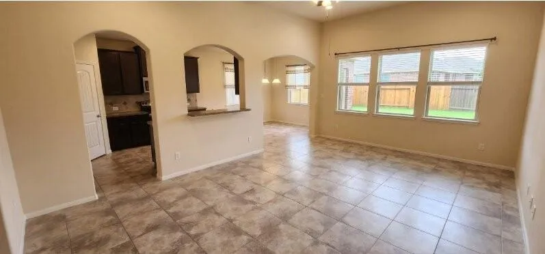 335 American Black Bear Drive Crosby, TX 77532