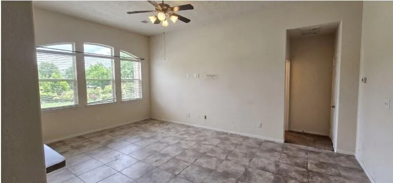 335 American Black Bear Drive Crosby, TX 77532
