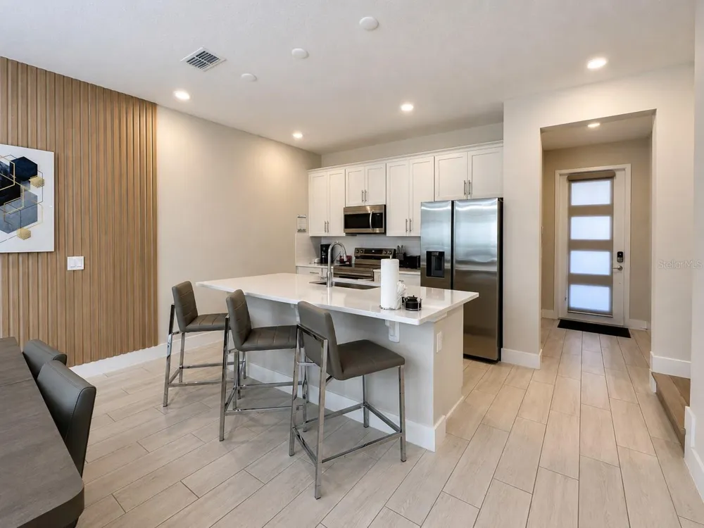 7821 SPECTRUM DRIVE Kissimmee, FL 34747