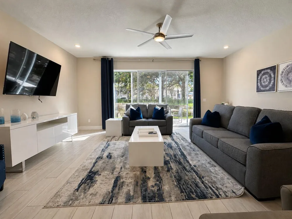 7821 SPECTRUM DRIVE Kissimmee, FL 34747