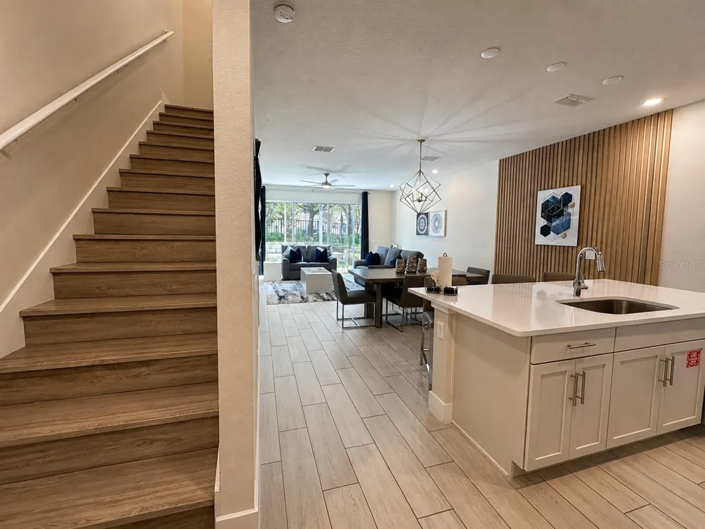 7821 SPECTRUM DRIVE Kissimmee, FL 34747