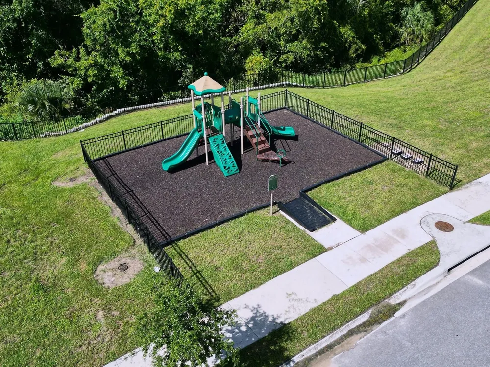 7821 SPECTRUM DRIVE Kissimmee, FL 34747