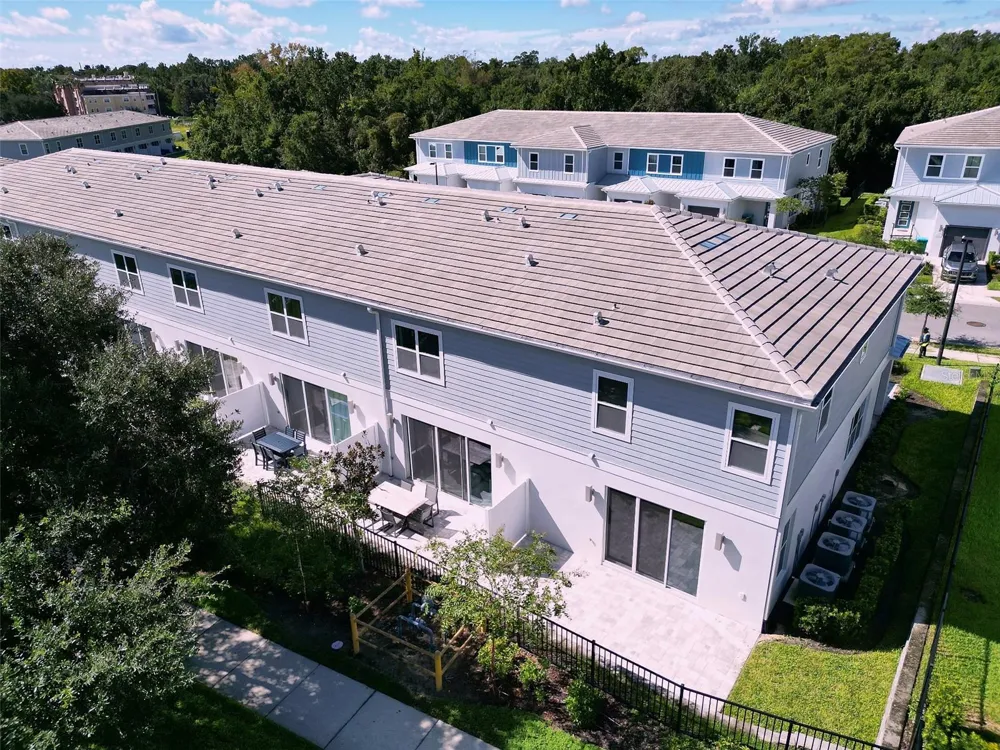 7821 SPECTRUM DRIVE Kissimmee, FL 34747