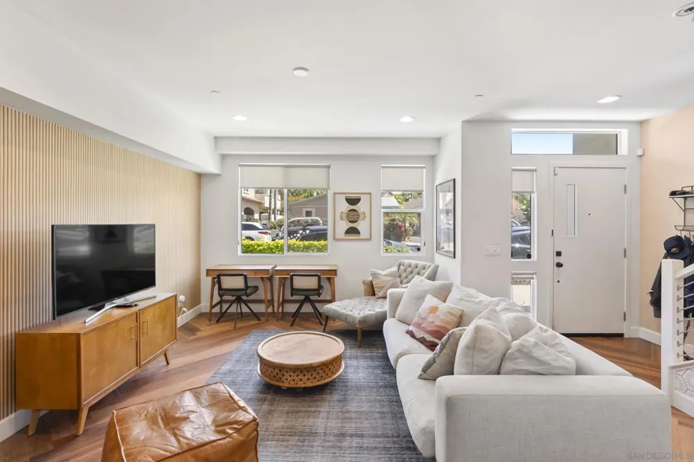 2537 State St. Carlsbad, CA 92008