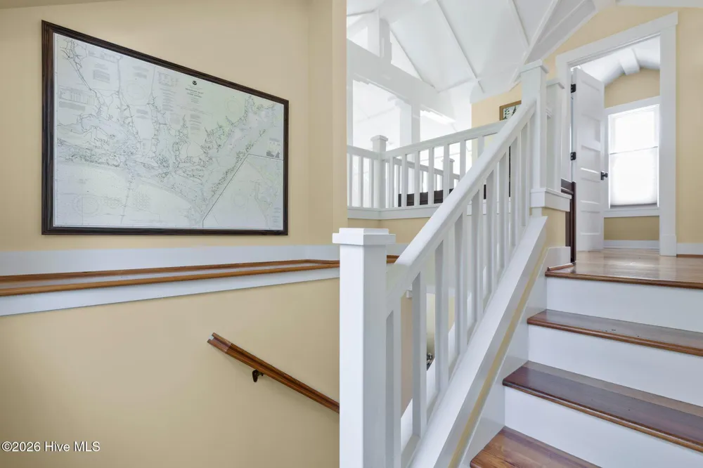 105 3rd Street Beaufort, NC 28516