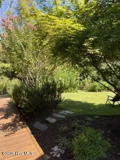105 3rd Street Beaufort, NC 28516