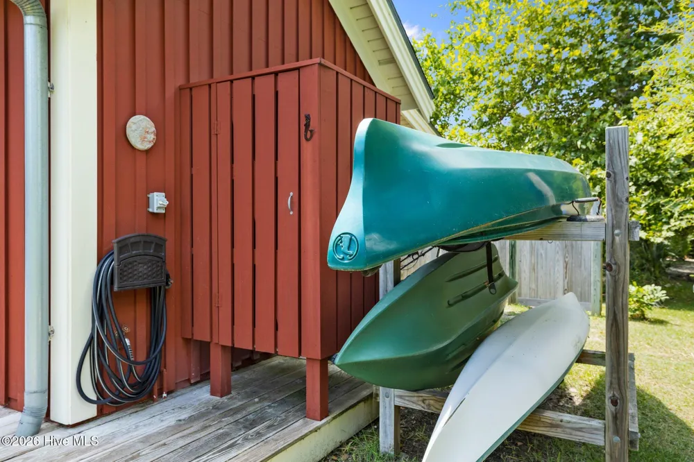 105 3rd Street Beaufort, NC 28516