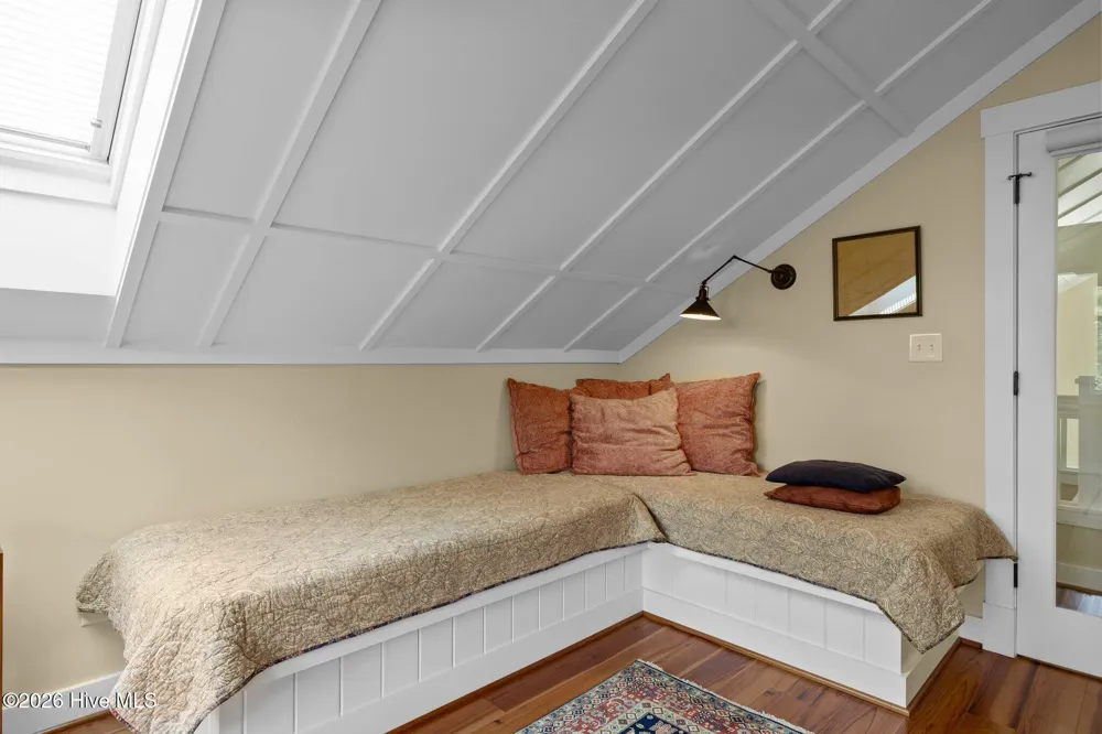 105 3rd Street Beaufort, NC 28516