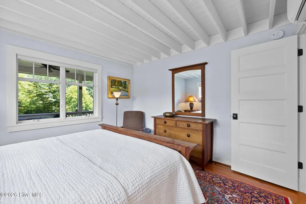 105 3rd Street Beaufort, NC 28516