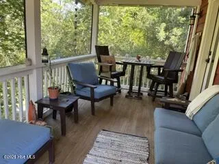 105 3rd Street Beaufort, NC 28516