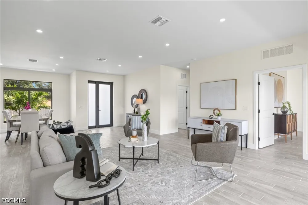 NE 11TH LANE Cape Coral, FL 33909