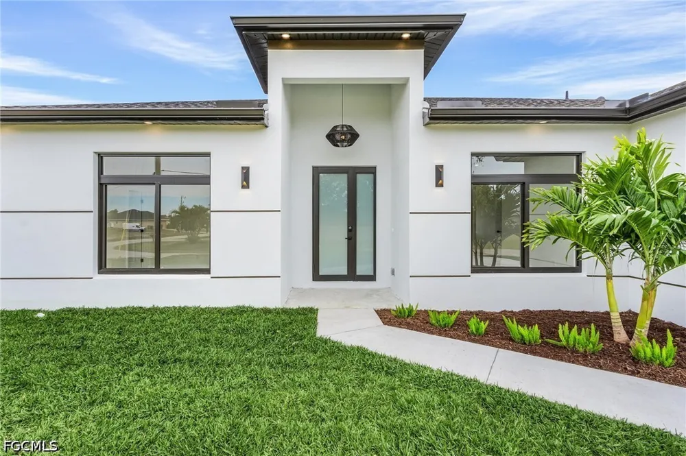 NE 11TH LANE Cape Coral, FL 33909