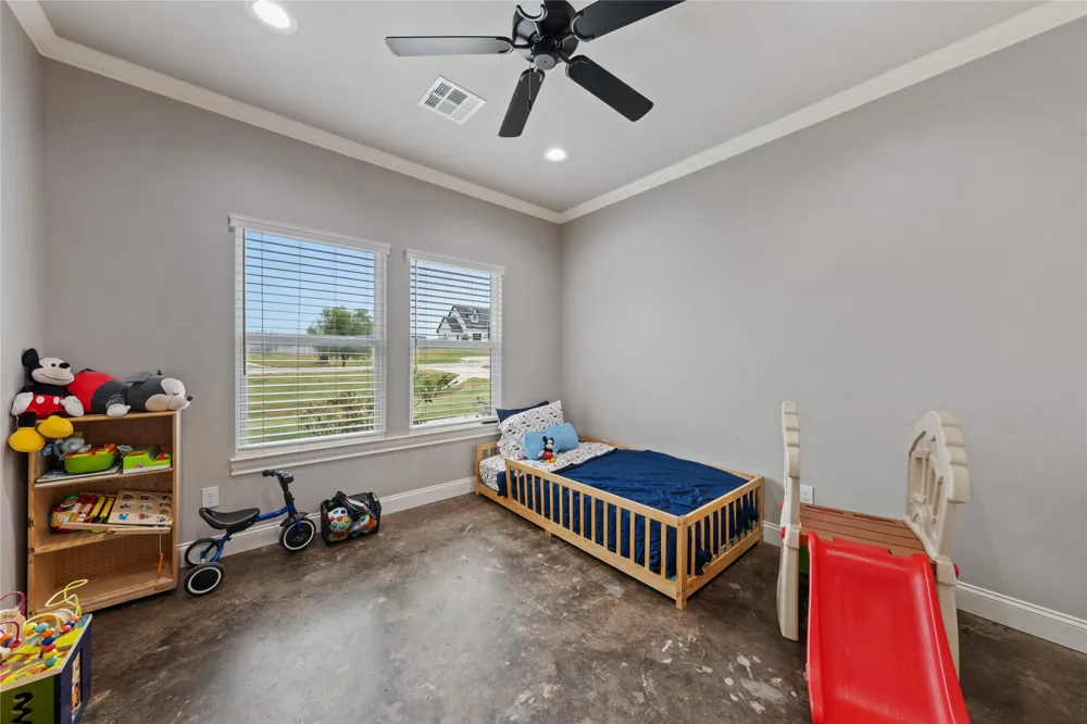 240 Royals Ranch Road Lorena, TX 76655