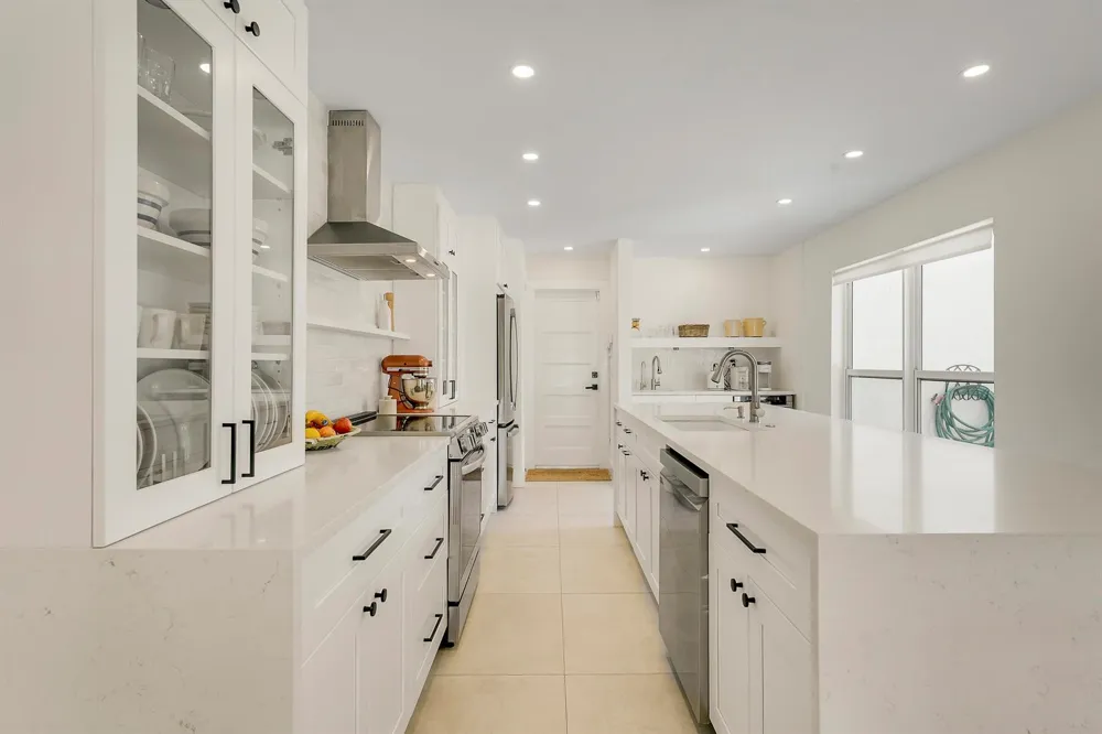 275 NW 37th Way Deerfield Beach, FL 33442