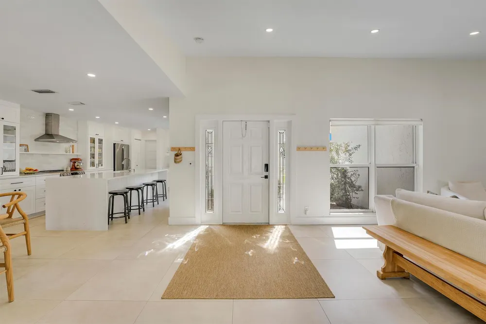 275 NW 37th Way Deerfield Beach, FL 33442