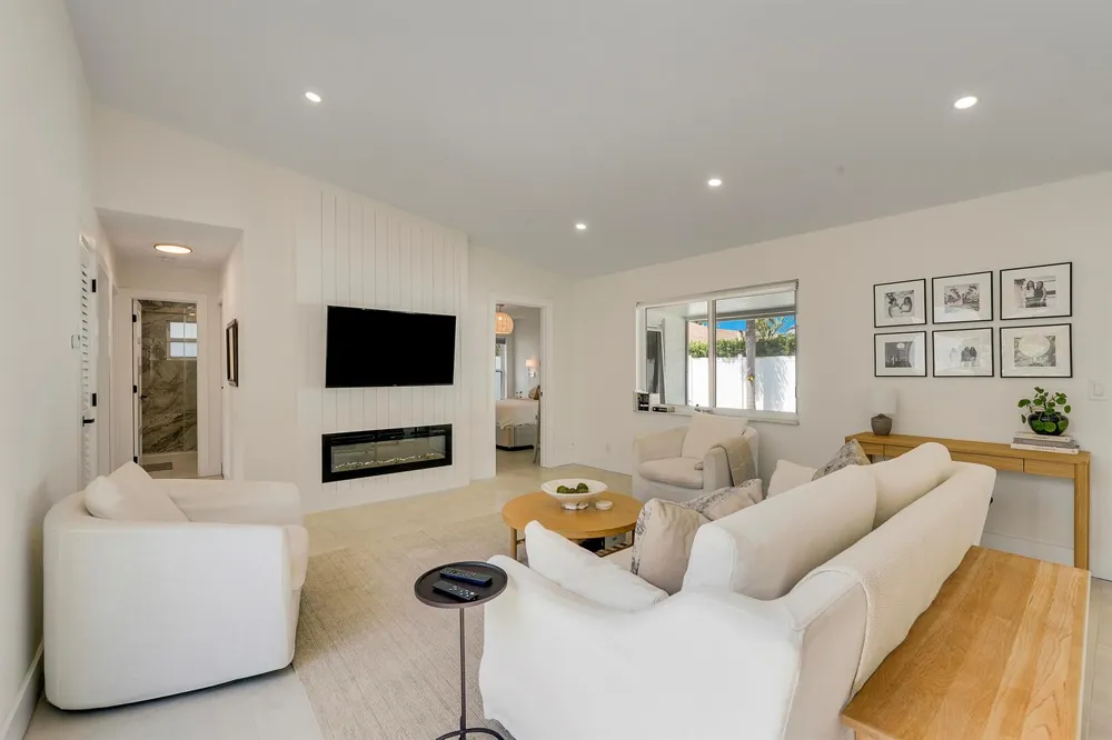 275 NW 37th Way Deerfield Beach, FL 33442