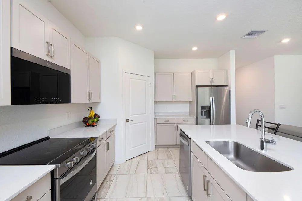 5788 SE SKYBLUE CIRCLE Stuart, FL 34997