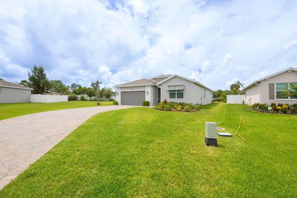 5788 SE SKYBLUE CIRCLE Stuart, FL 34997