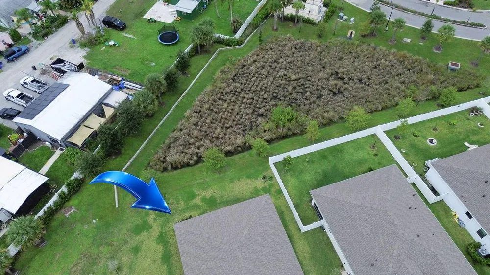 5788 SE SKYBLUE CIRCLE Stuart, FL 34997