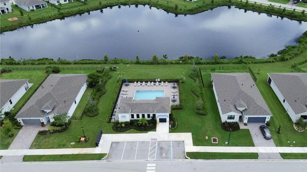 5788 SE SKYBLUE CIRCLE Stuart, FL 34997