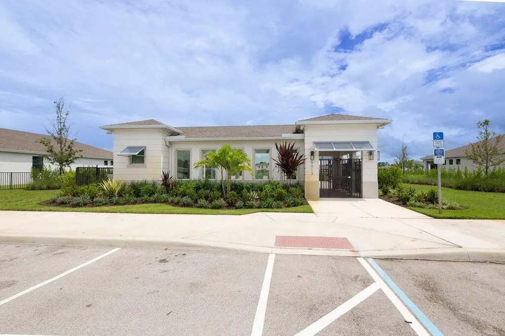 5788 SE SKYBLUE CIRCLE Stuart, FL 34997