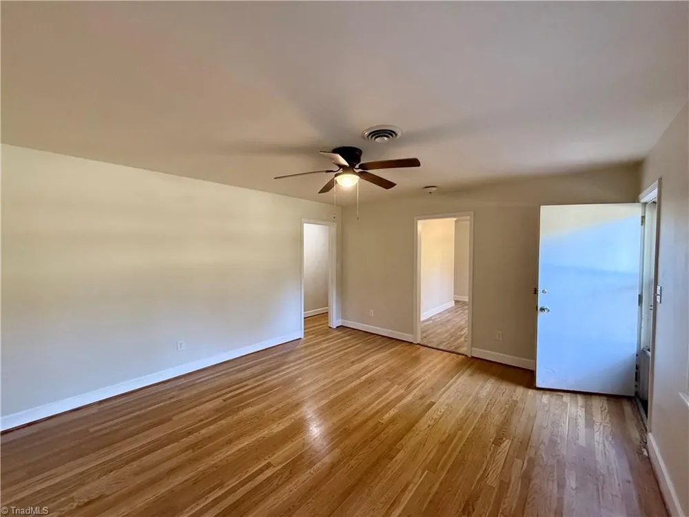 316 Old Hollow Road Winston-Salem, NC 27105