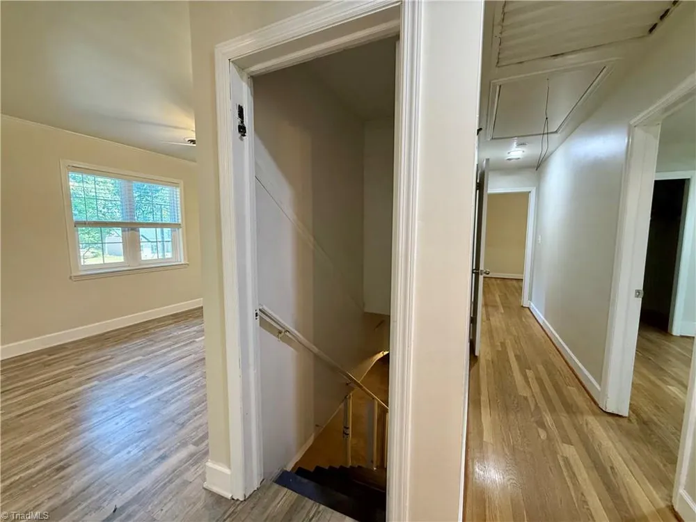316 Old Hollow Road Winston-Salem, NC 27105