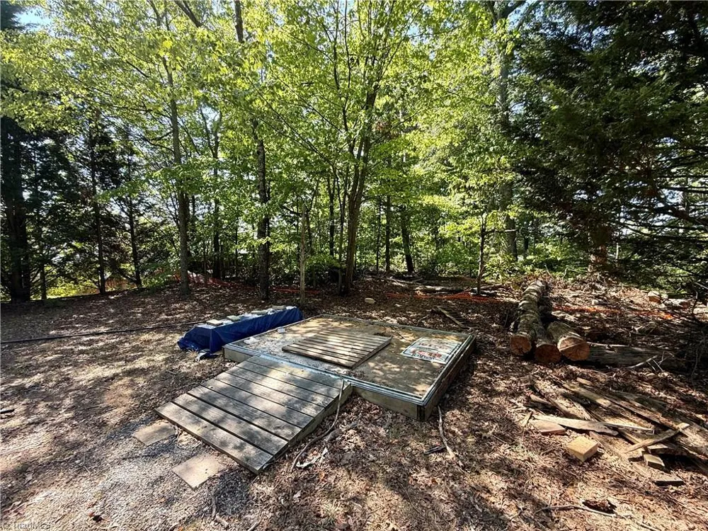 316 Old Hollow Road Winston-Salem, NC 27105