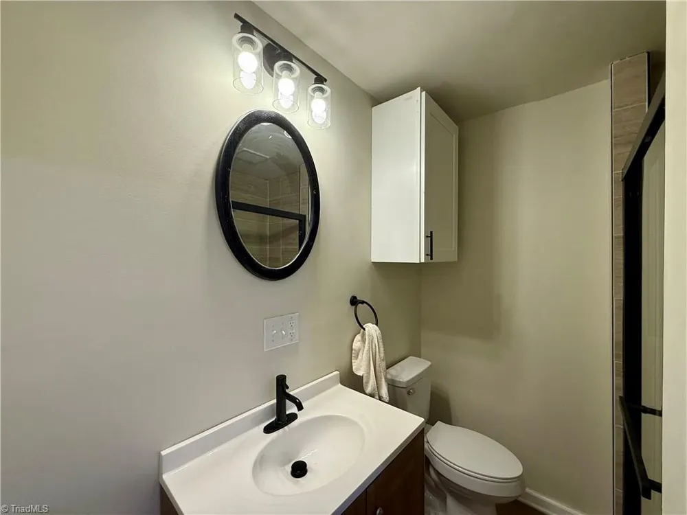 316 Old Hollow Road Winston-Salem, NC 27105