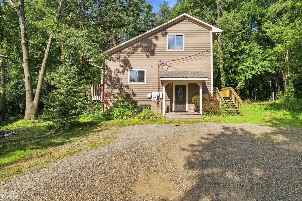535 Goldengate Street Lake Orion Village, MI 48362