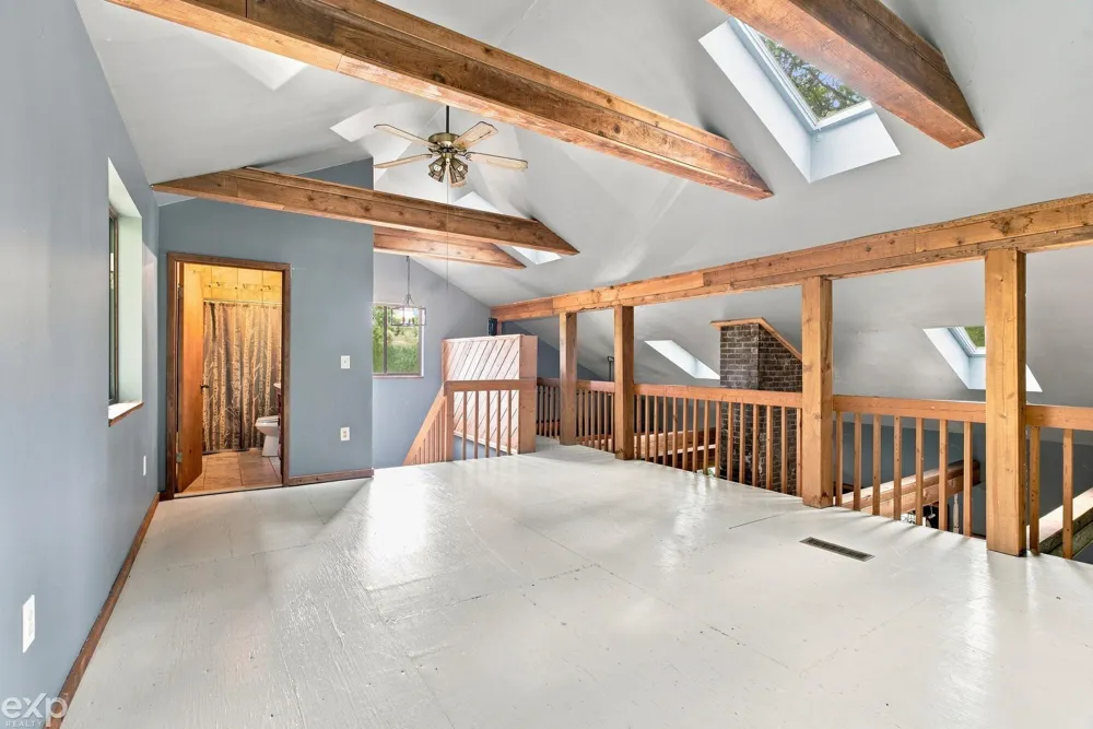 535 Goldengate Street Lake Orion Village, MI 48362