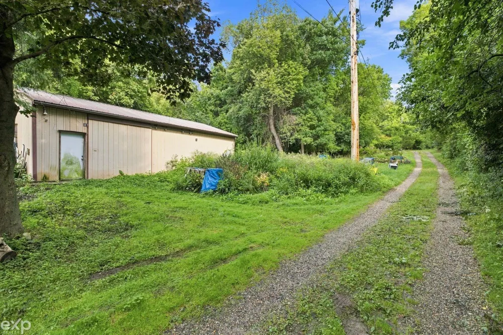 535 Goldengate Street Lake Orion Village, MI 48362