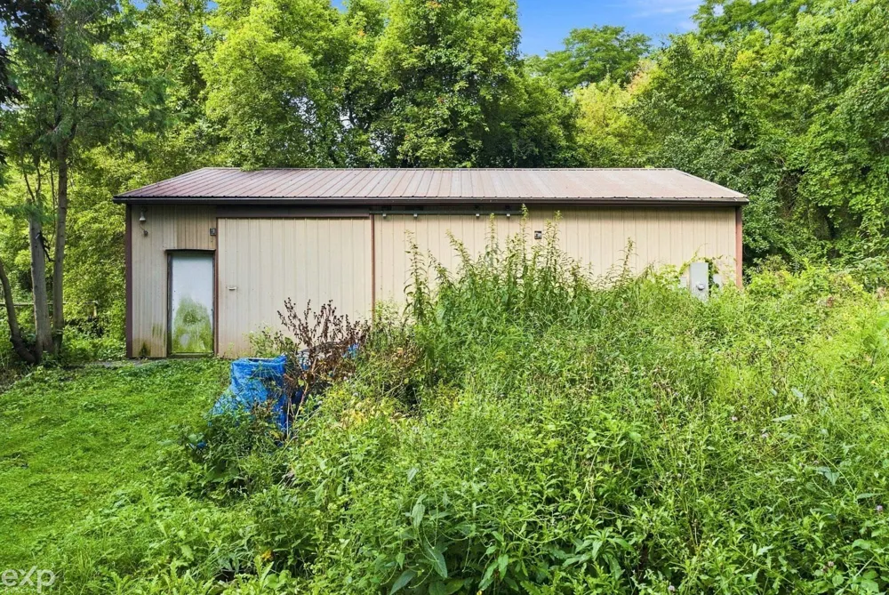 535 Goldengate Street Lake Orion Village, MI 48362