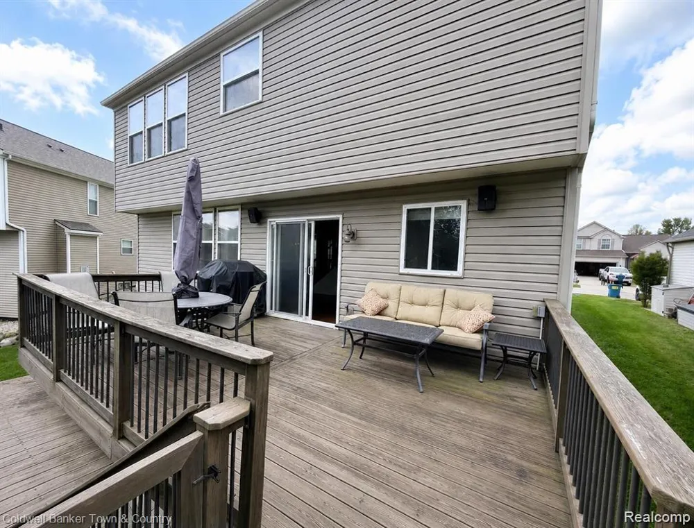 4221 Sonata Drive Oceola Township, MI 48843
