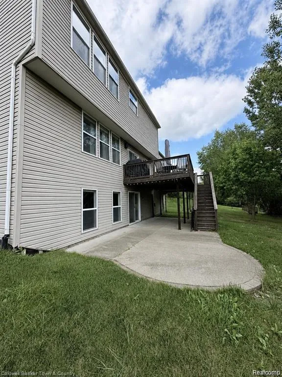 4221 Sonata Drive Oceola Township, MI 48843