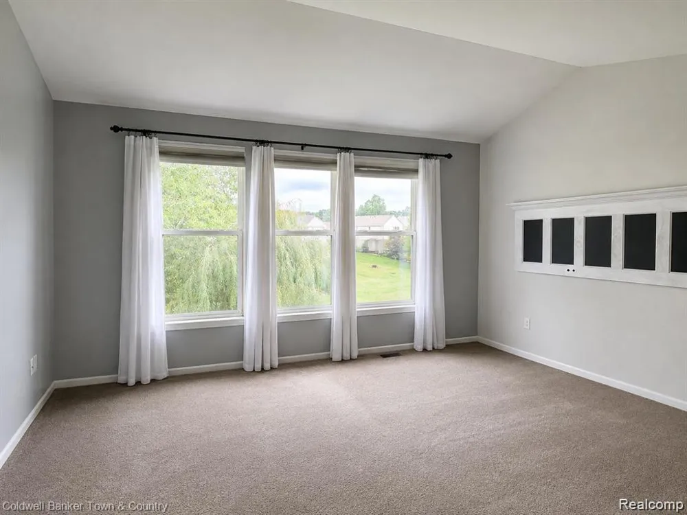 4221 Sonata Drive Oceola Township, MI 48843