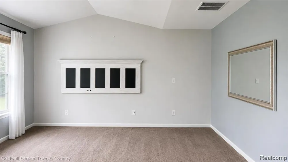4221 Sonata Drive Oceola Township, MI 48843