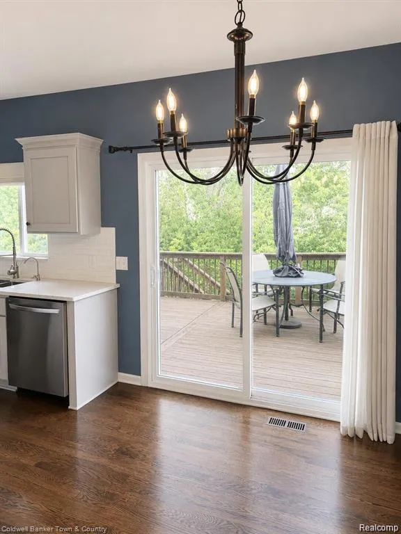 4221 Sonata Drive Oceola Township, MI 48843