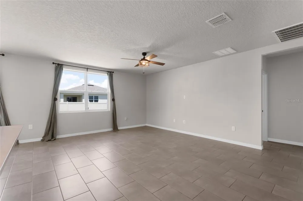 1355 BENEVENTO DRIVE Winter Haven, FL 33884