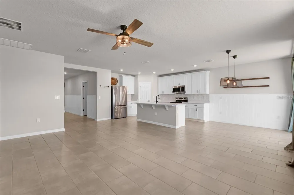 1355 BENEVENTO DRIVE Winter Haven, FL 33884